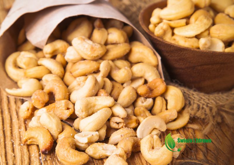 kiedy-jesc-orzechy-nerkowca-optymalne-pory-dla-zdrowia