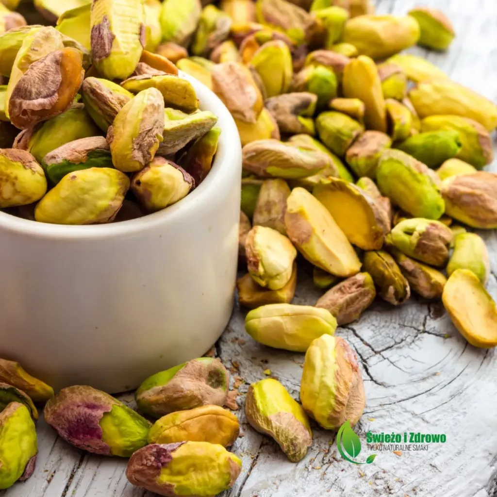 pistacje-niesolone-wlasciwosci-zdrowotne-i-wartosci-odzywcze